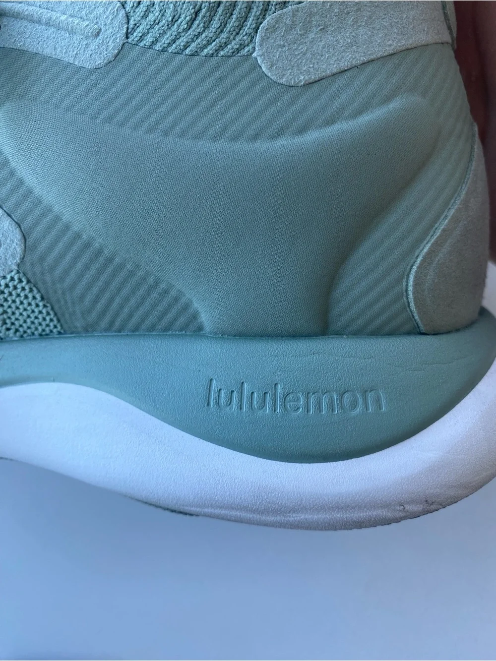 Lululemon Chargefeel Sneakers. Size 9